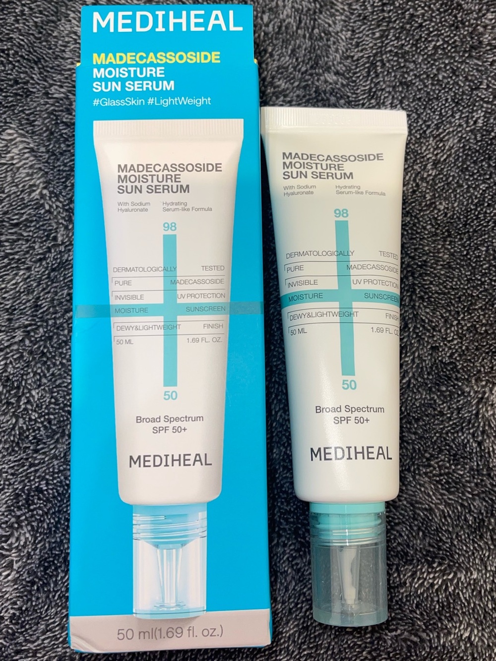 MEDIHEAL Madecassoside Moisture Sun Serum SPF 50+